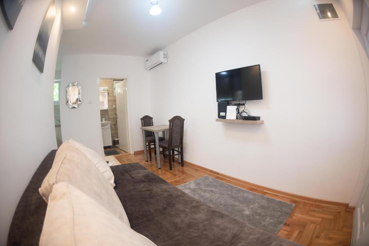 Apartman Tea 2 Belgrado Exterior foto