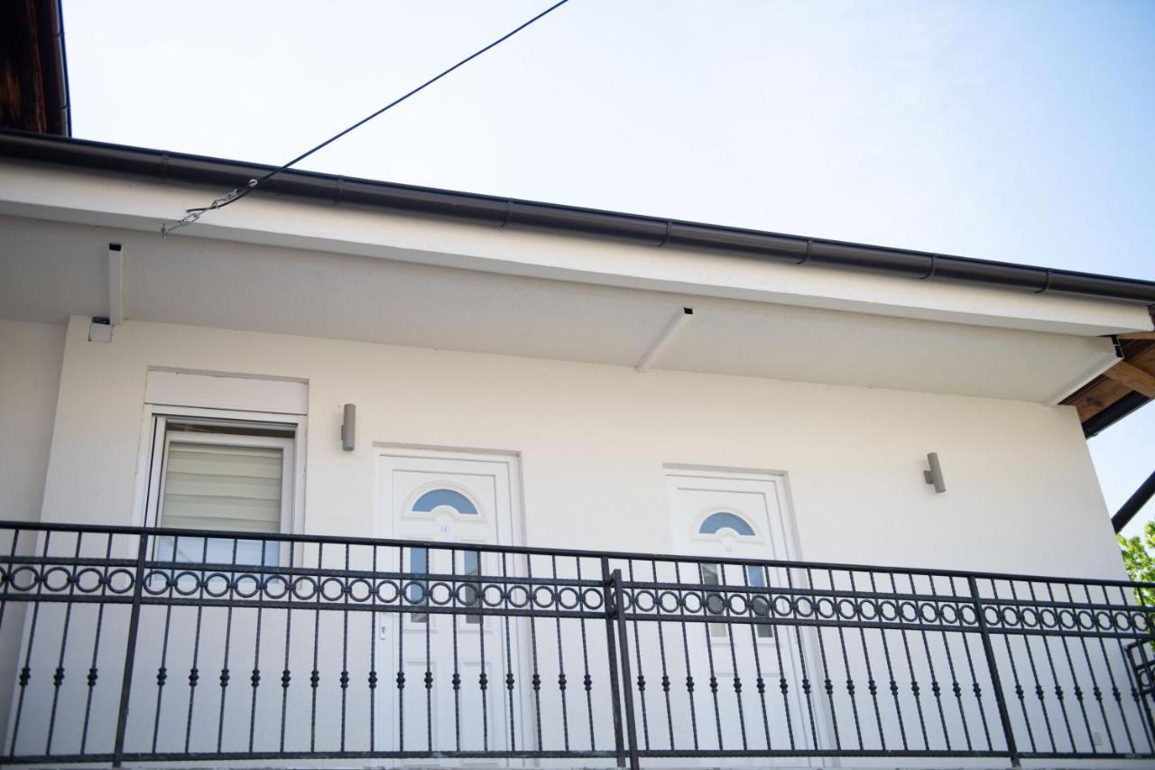 Apartman Tea 2 Belgrado Exterior foto